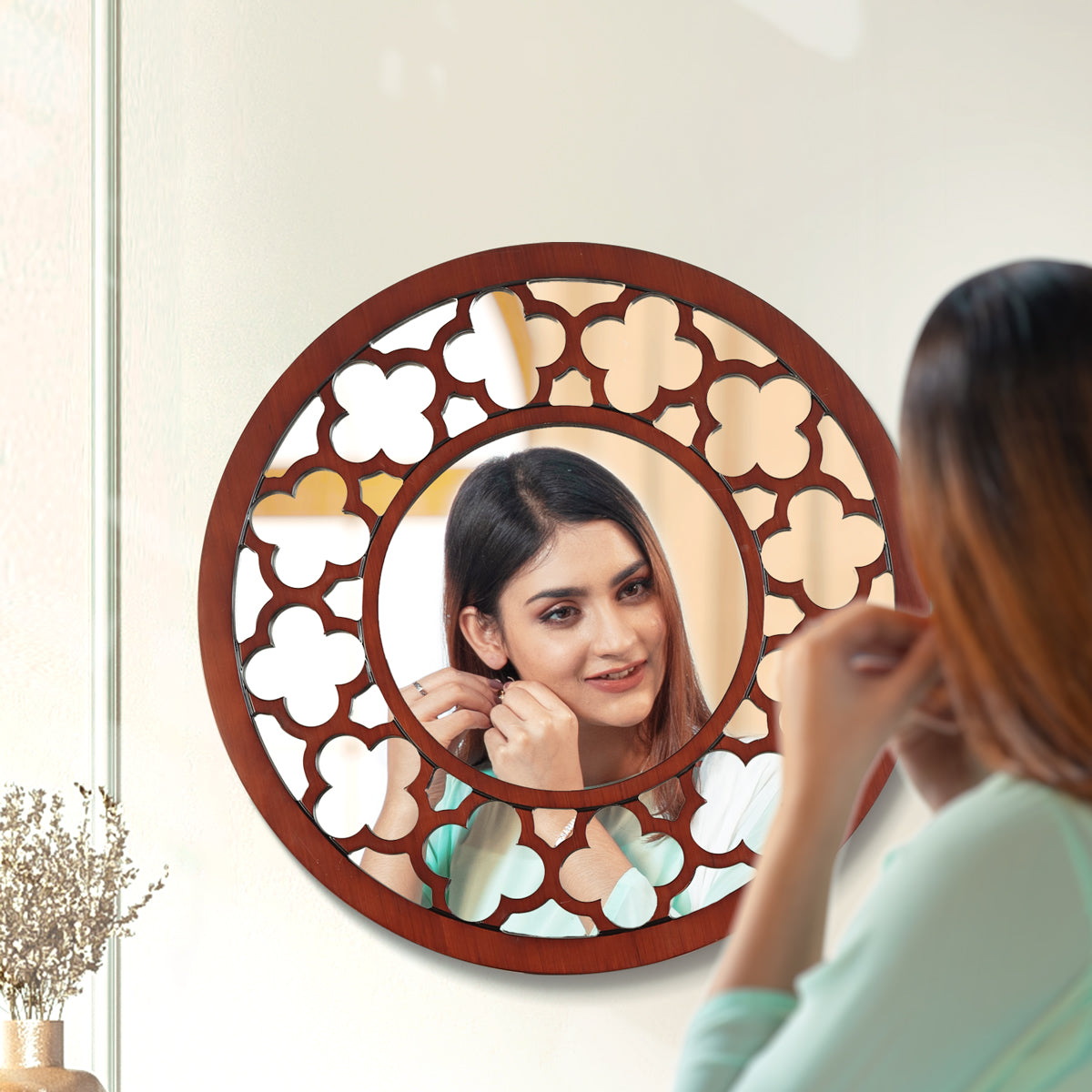 SMART/ TRENDY MIRROR